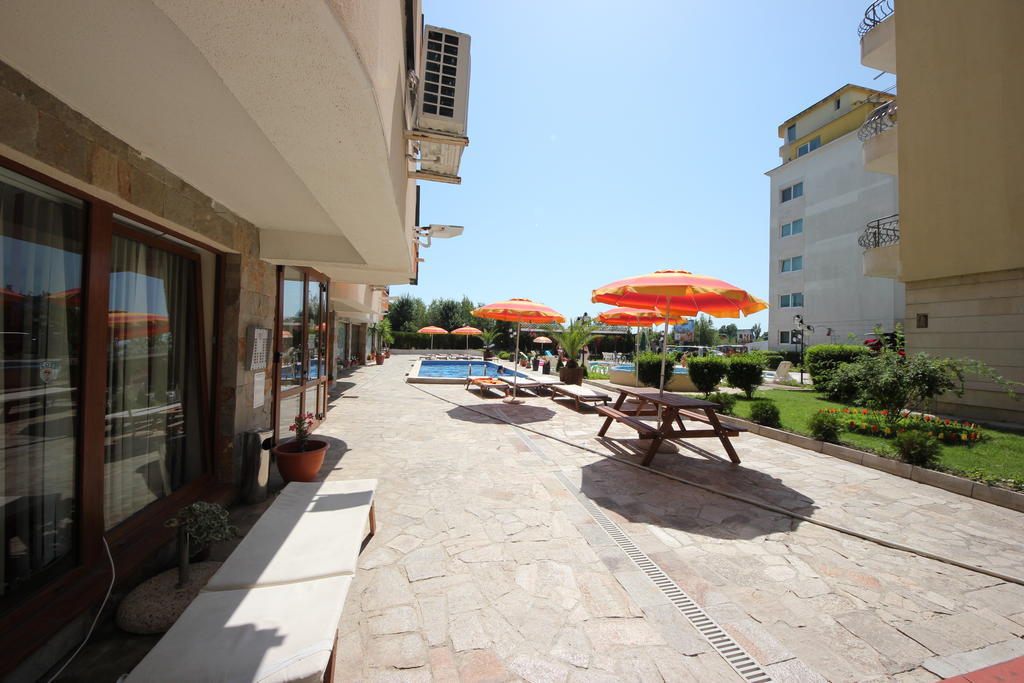 Menada Sea Regal Apartments Słoneczny Brzeg Zewnętrze zdjęcie
