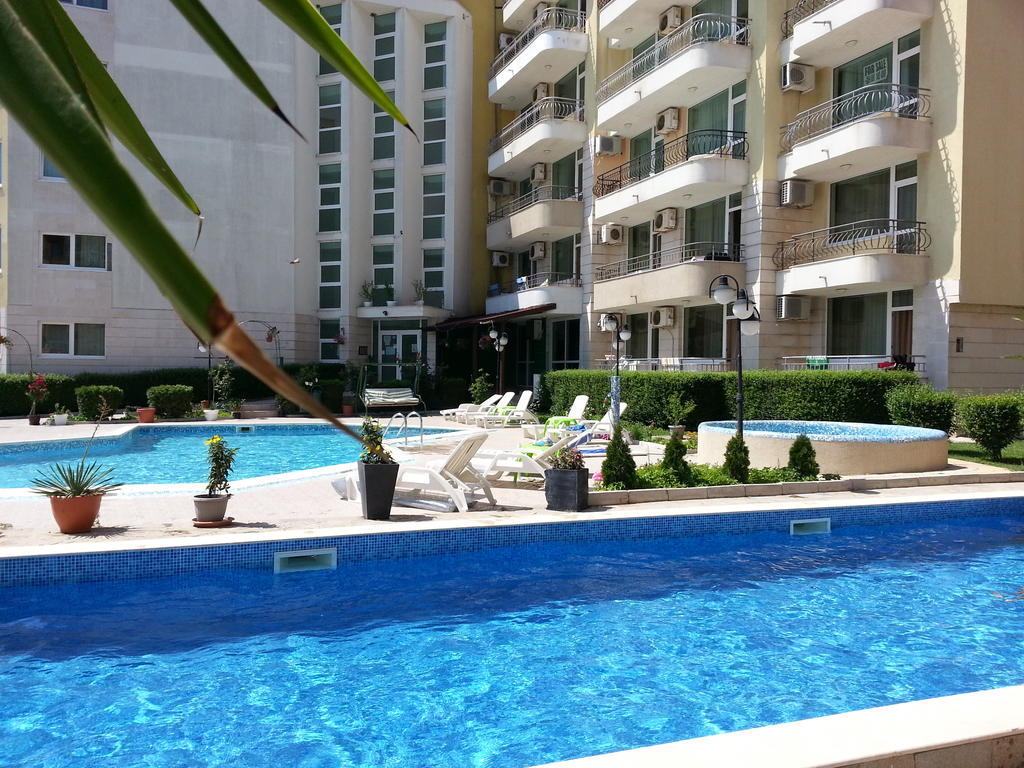Menada Sea Regal Apartments Słoneczny Brzeg Zewnętrze zdjęcie